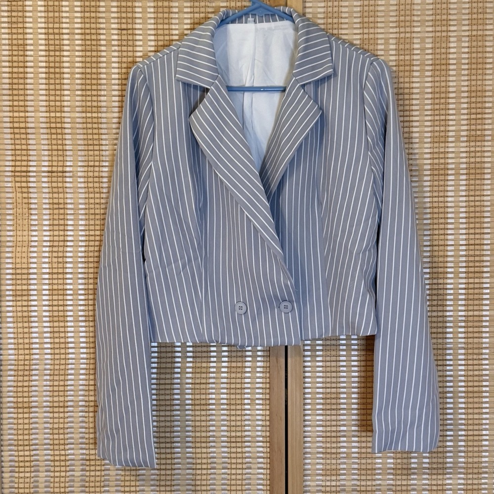 Womens M Blazer Jacket Cropped Gray‎ Stripes Preppy Academic Career Party Y2K